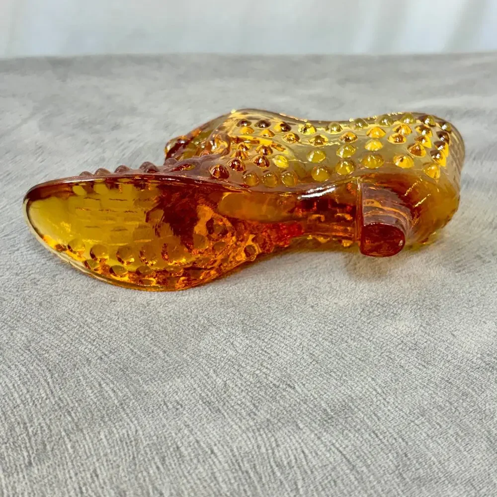 Fenton vintage style